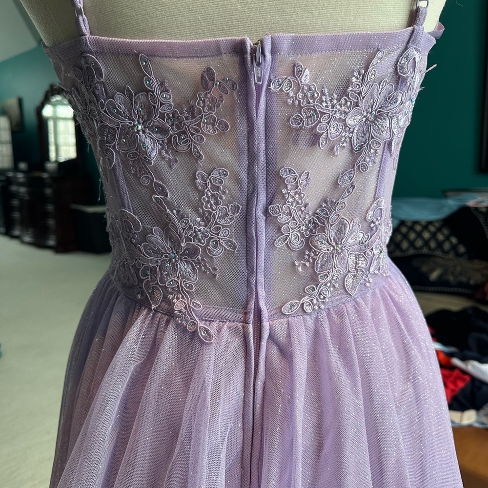 Windsor Lilac Lace Dress - Picture 4 of 5